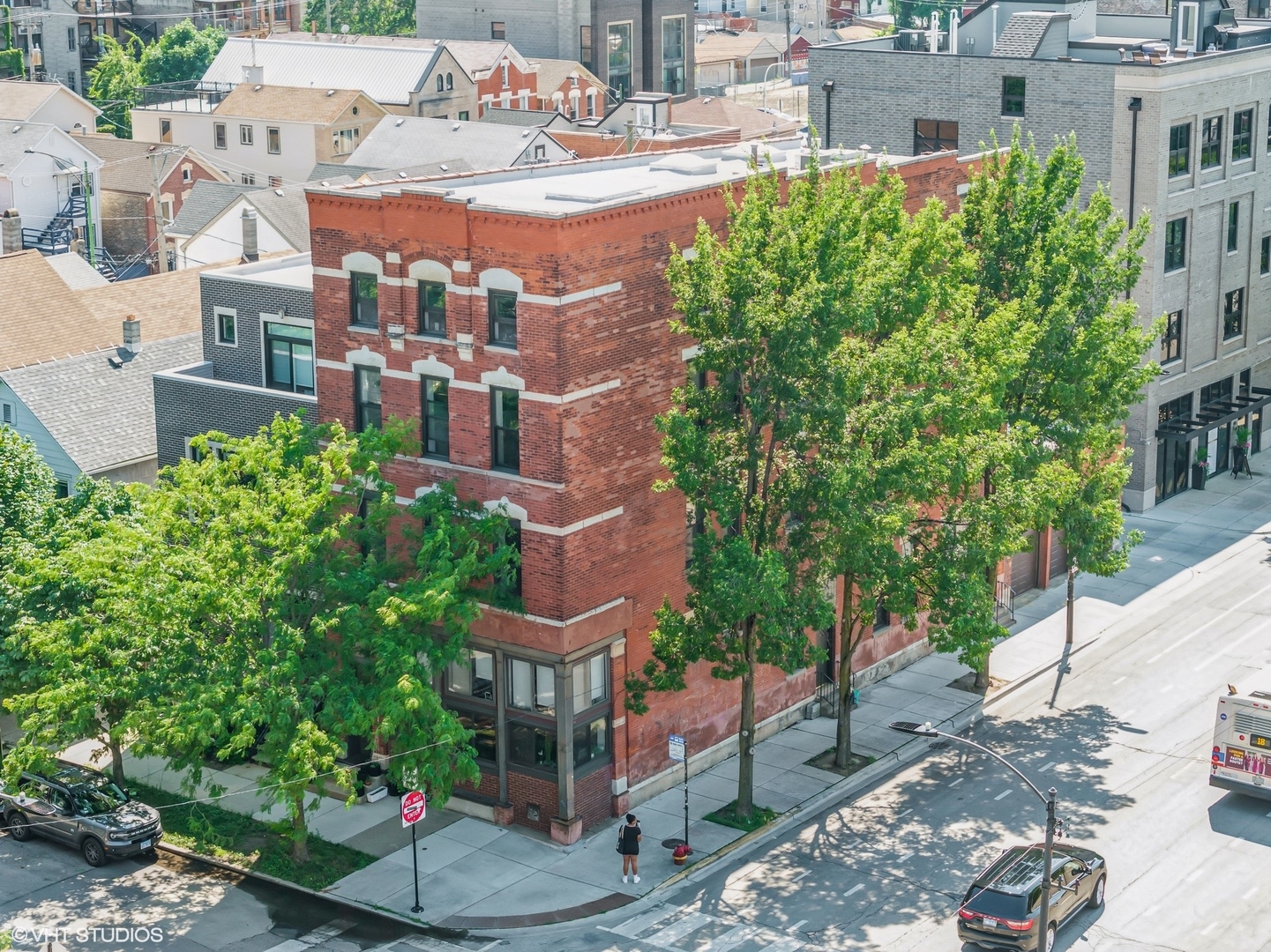 1800 S Peoria Street