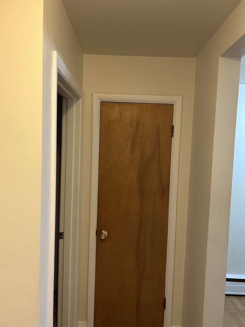 214 S Oak Park Avenue Unit: 2