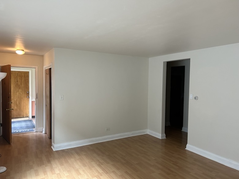 214 S Oak Park Avenue Unit: 2