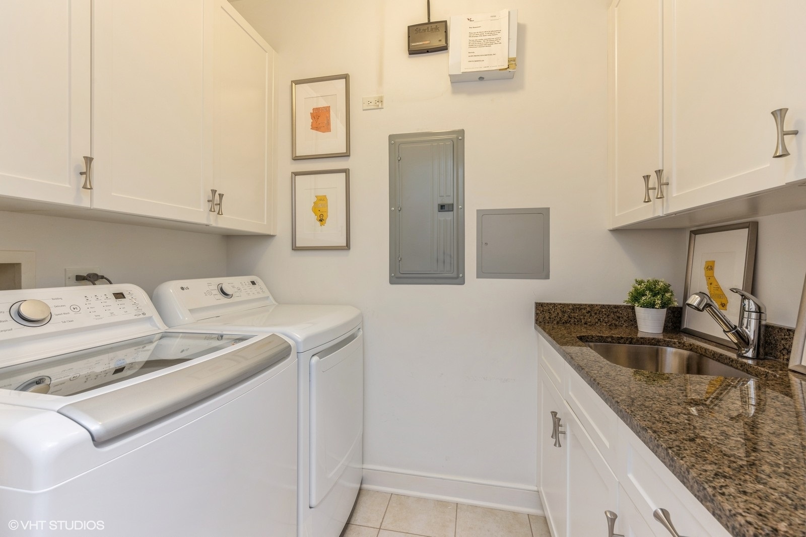328 S Oak Park Avenue Unit: 1