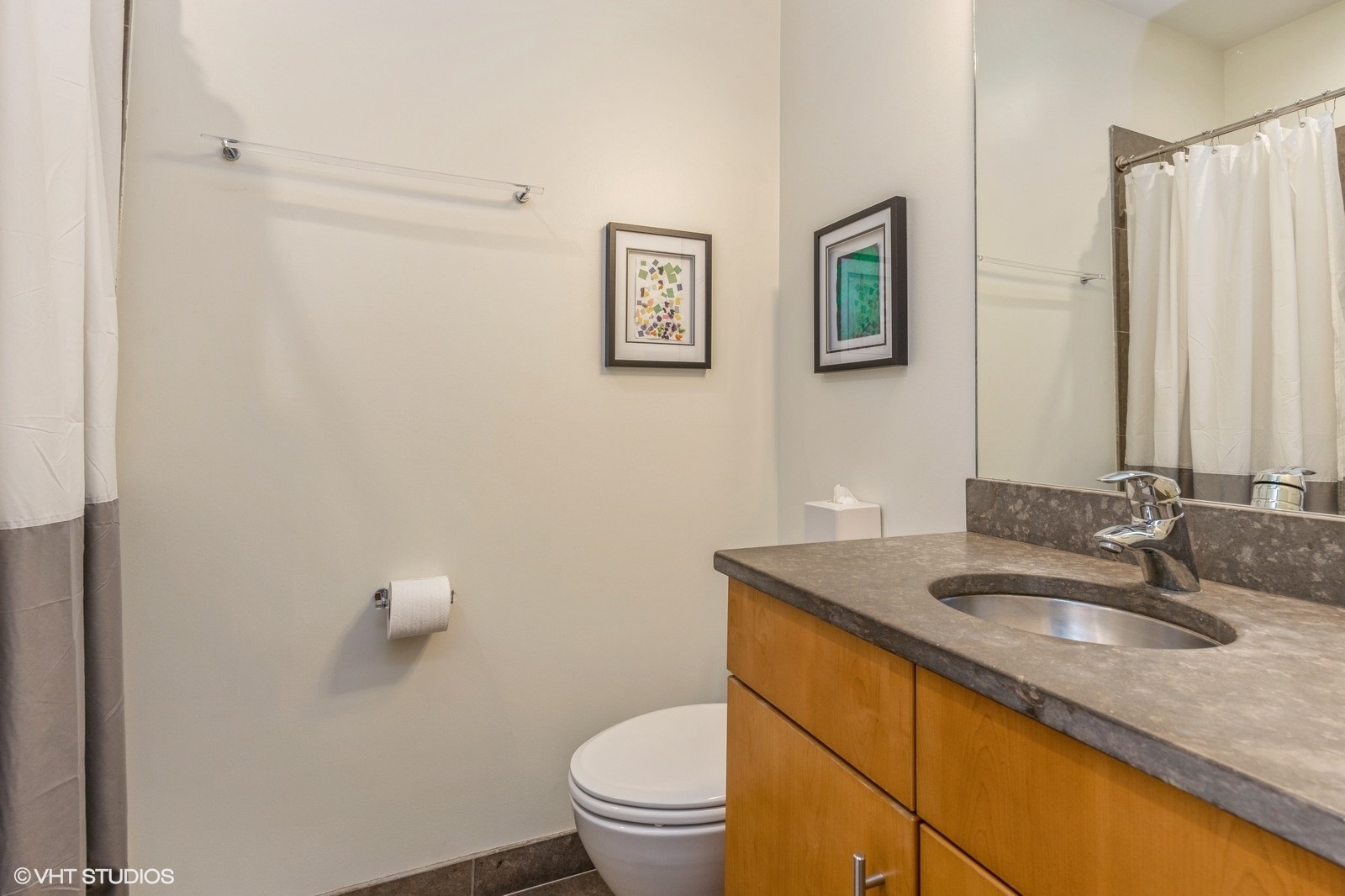 328 S Oak Park Avenue Unit: 1