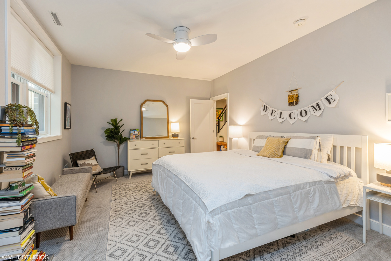 328 S Oak Park Avenue Unit: 1
