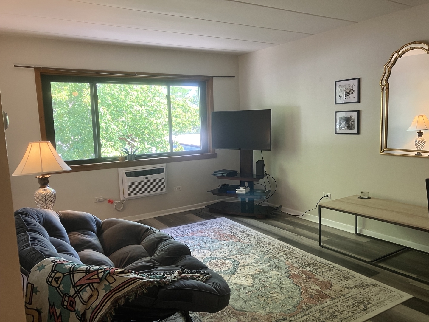 109 S Elmwood Avenue Unit: 27