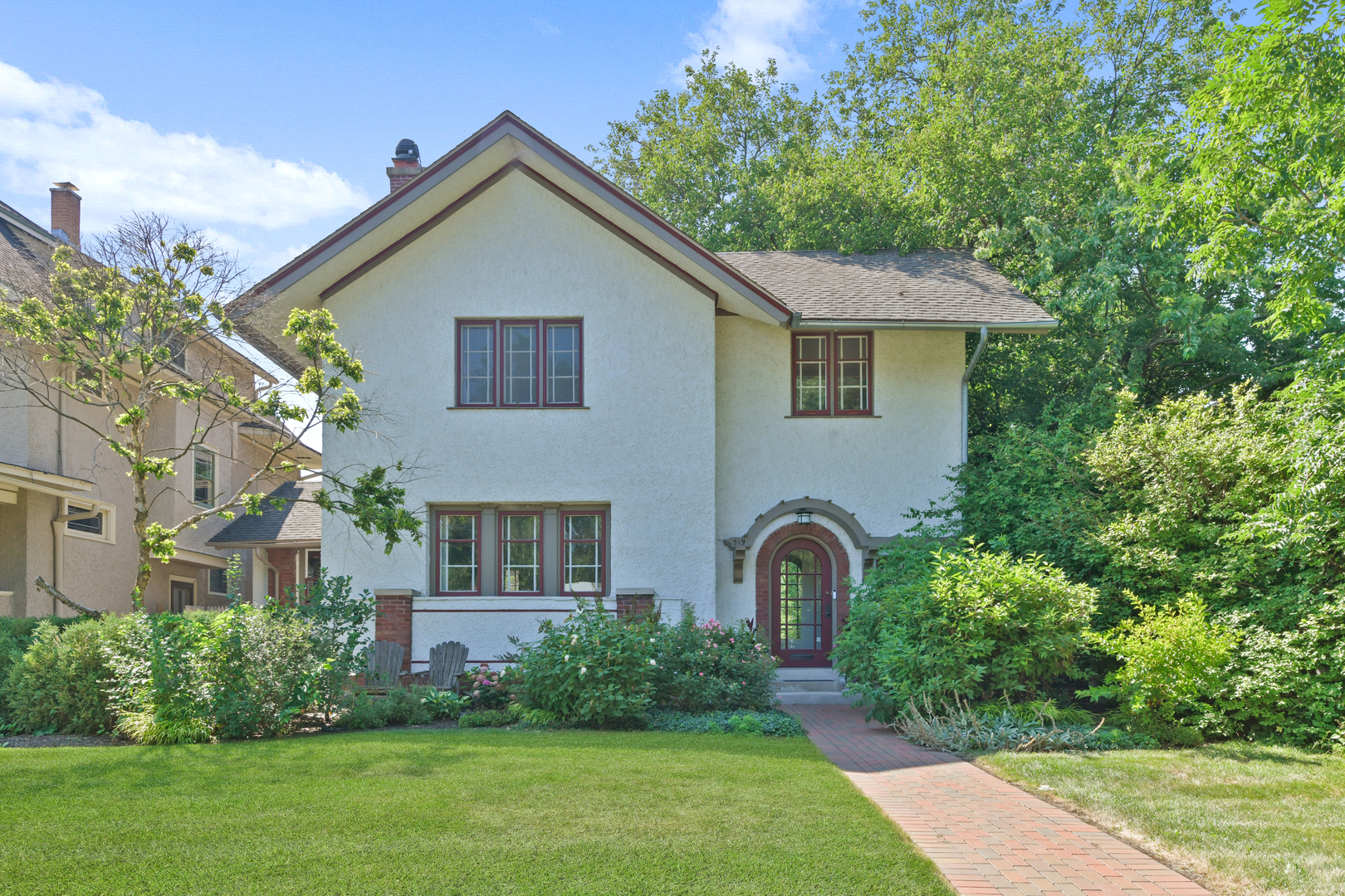 519 N Elmwood Avenue