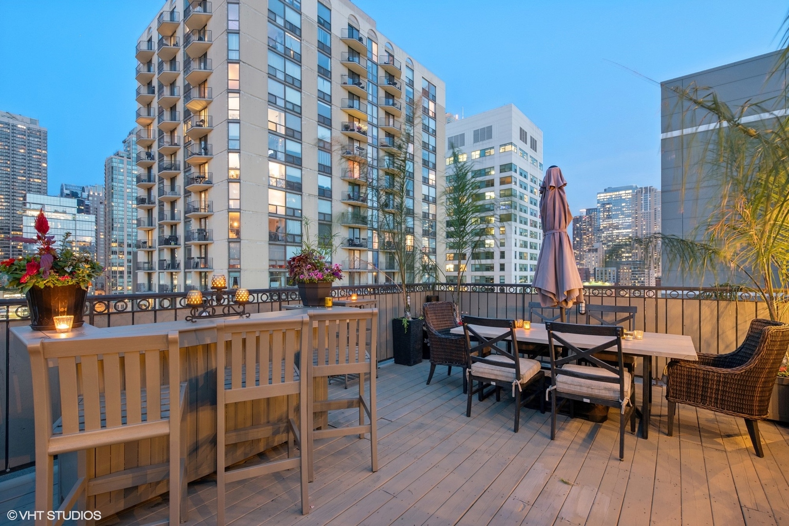 101 W Superior Street Unit: 1204P