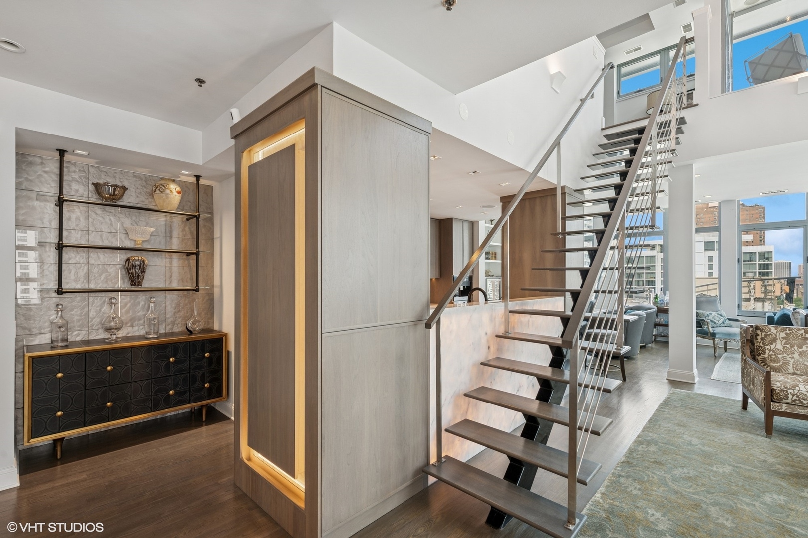 101 W Superior Street Unit: 1204P