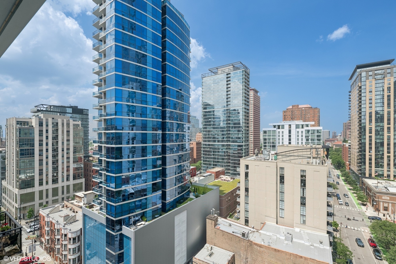 101 W Superior Street Unit: 1204P