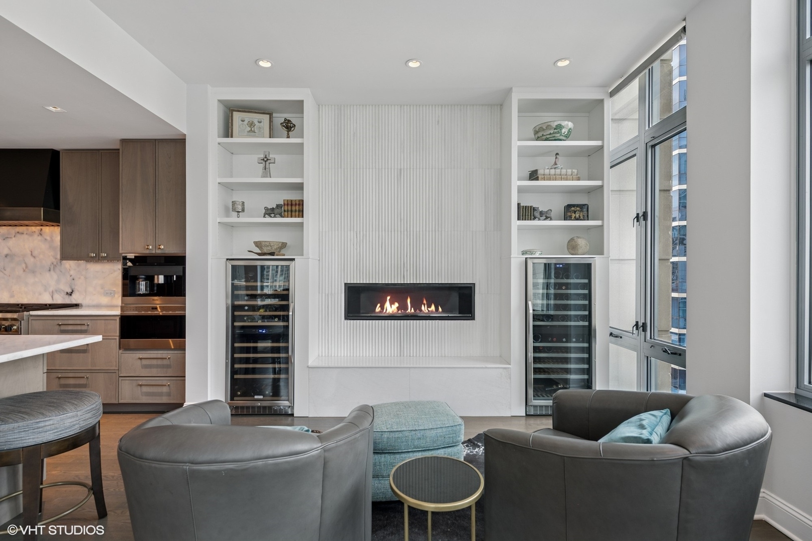 101 W Superior Street Unit: 1204P