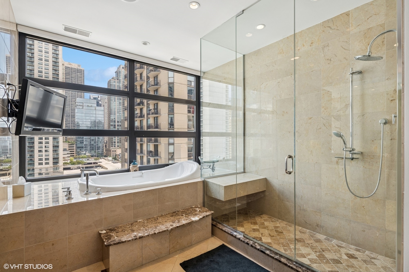 101 W Superior Street Unit: 1204P