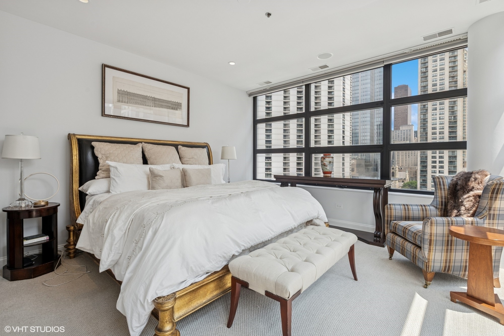 101 W Superior Street Unit: 1204P