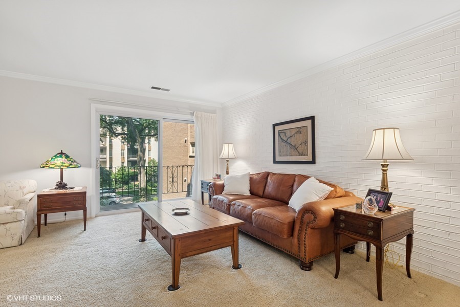 407 Ashland Avenue Unit: 3F