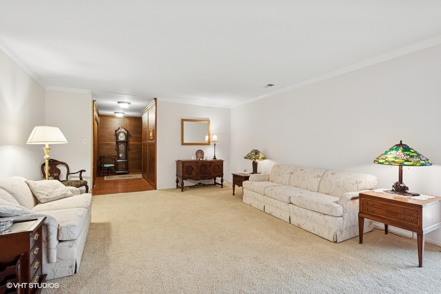 407 Ashland Avenue Unit: 3F