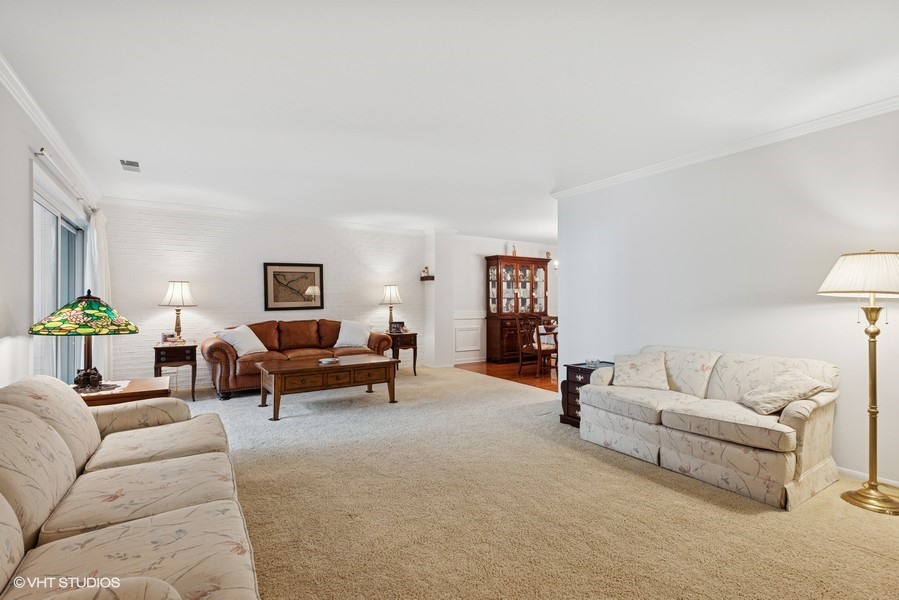 407 Ashland Avenue Unit: 3F