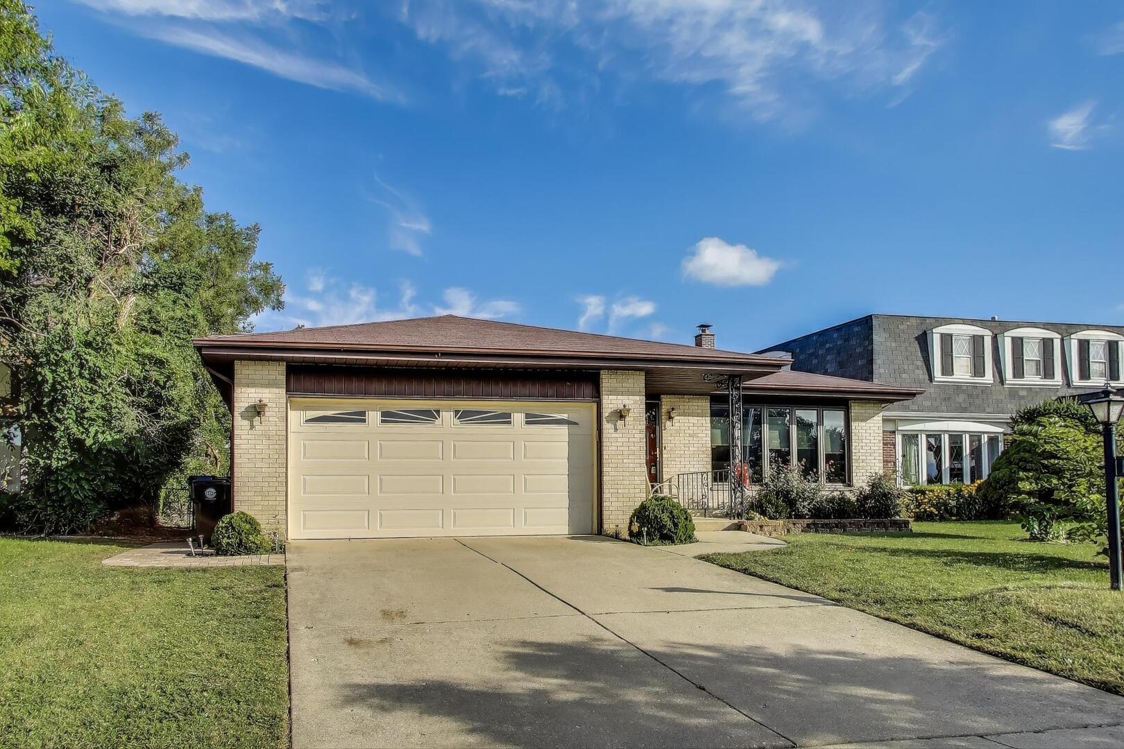 10524 Camelot Street