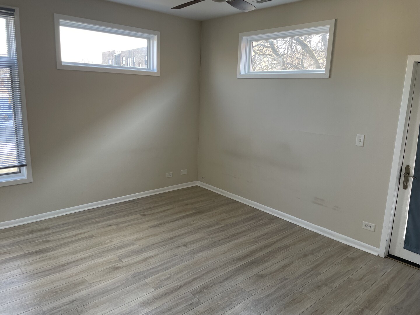 915 S Oak PArk Avenue Unit: 1A