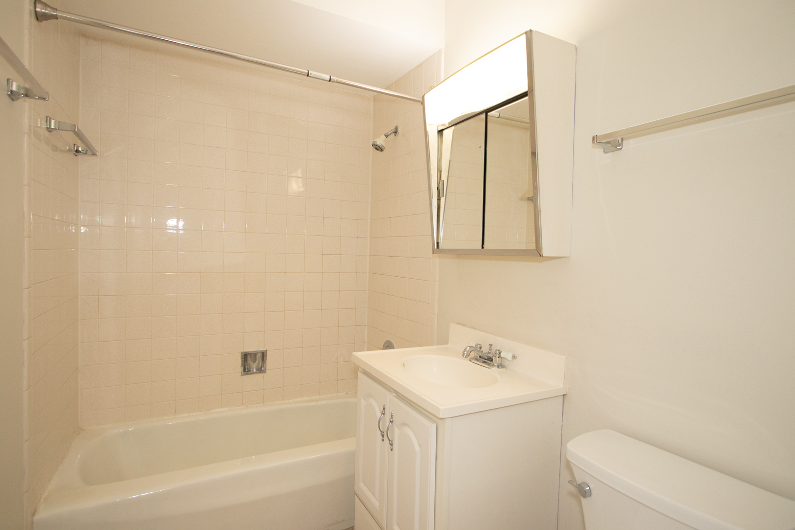 314 Lathrop Avenue Unit: 604
