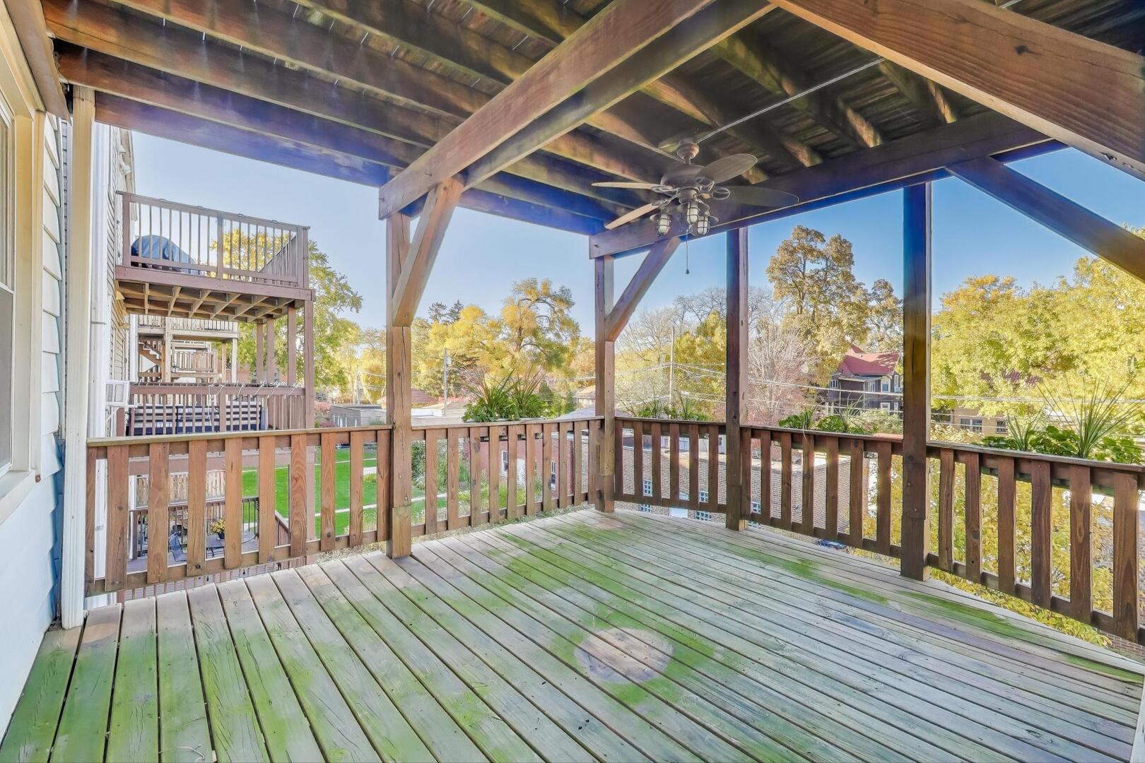 7346 Lake Street Unit: 2W