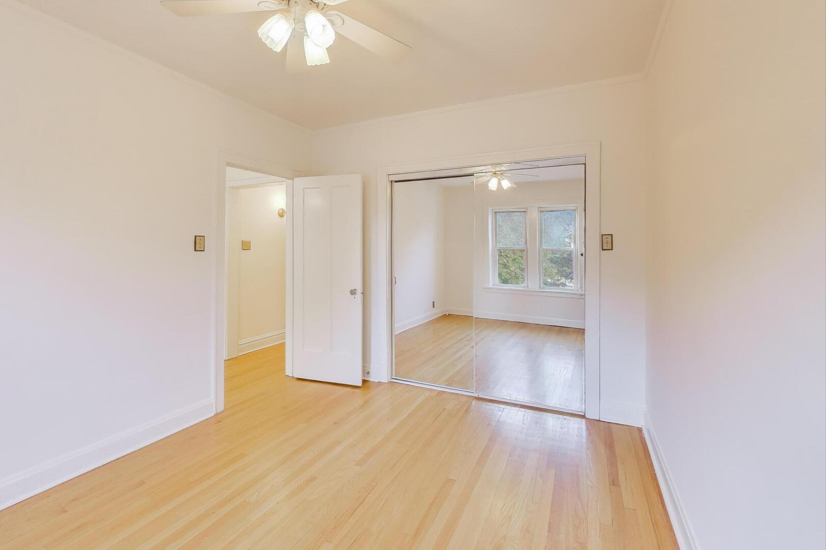 7346 Lake Street Unit: 2W