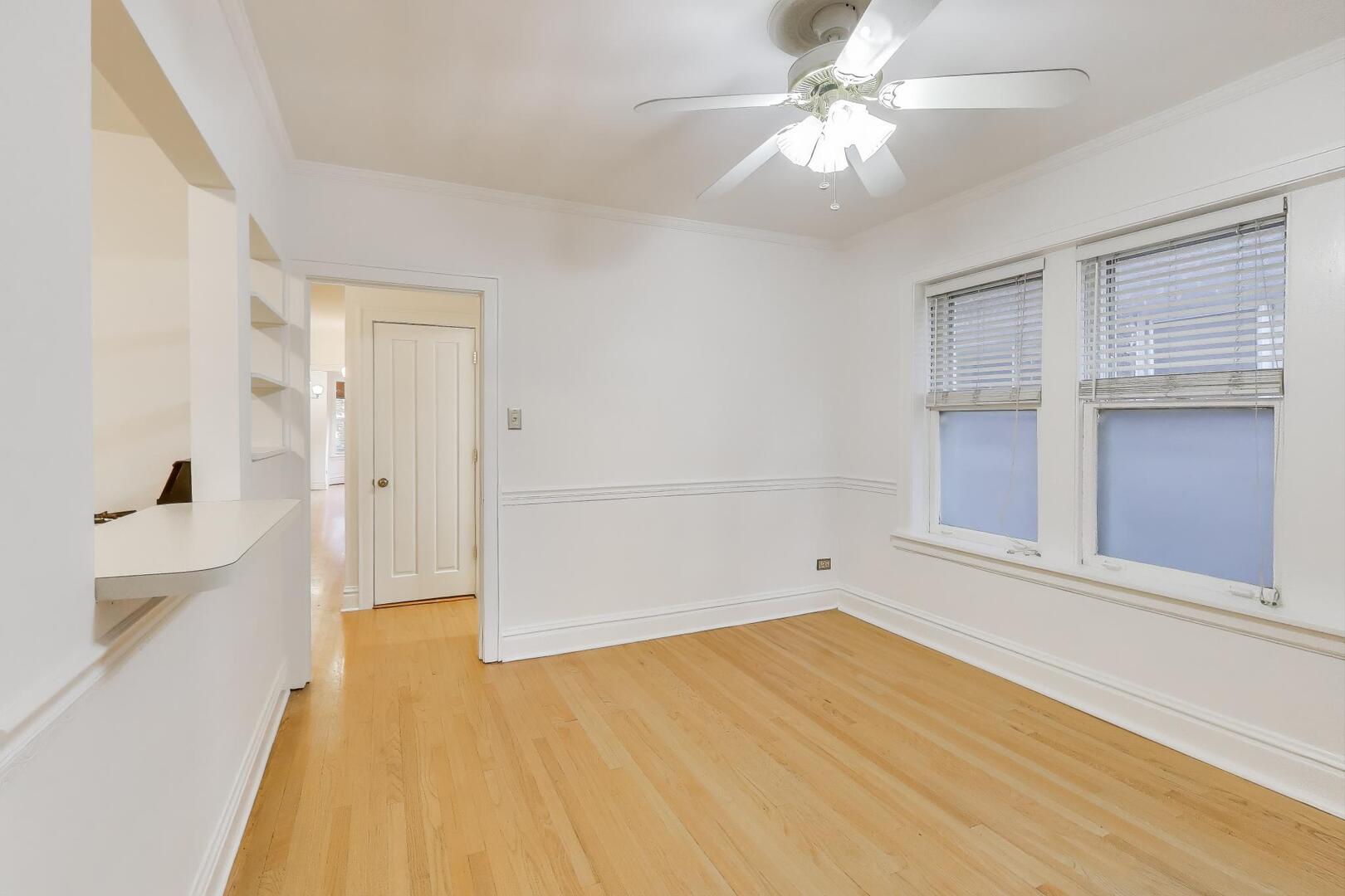 7346 Lake Street Unit: 2W