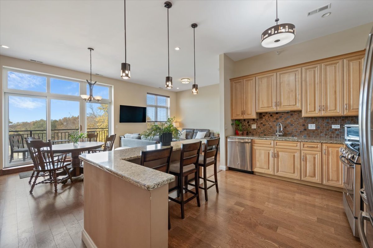 7700 W North Avenue Unit: 5A