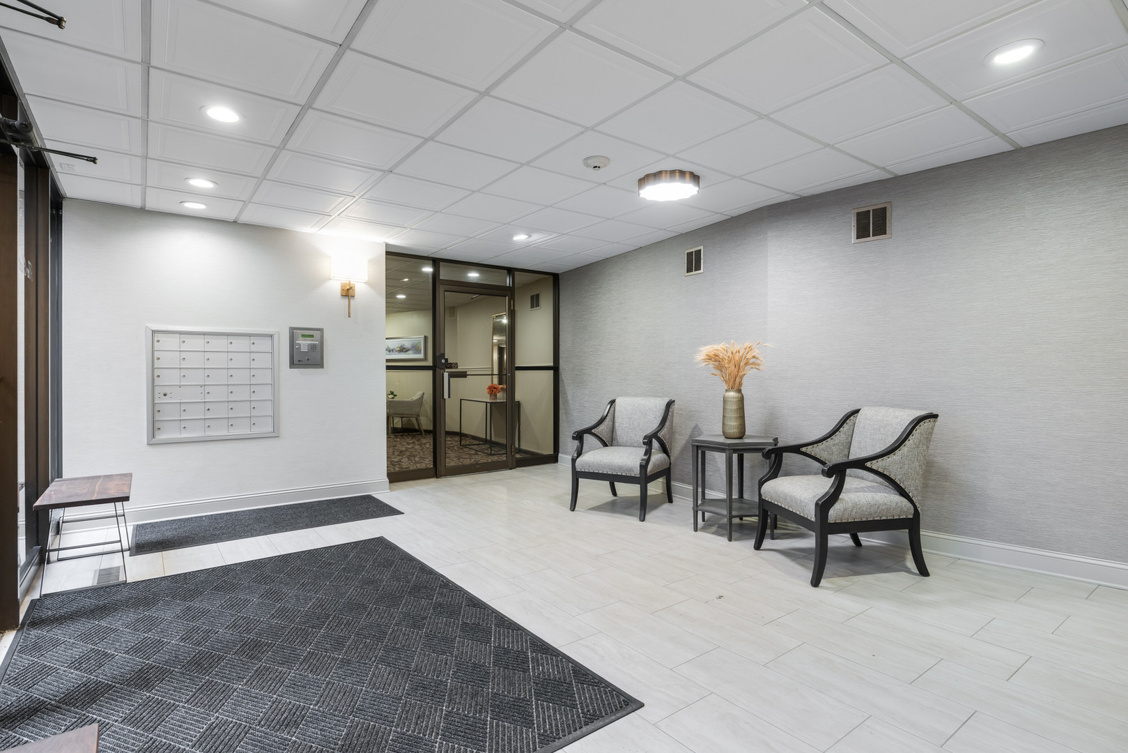 407 Ashland Avenue Unit: 5F