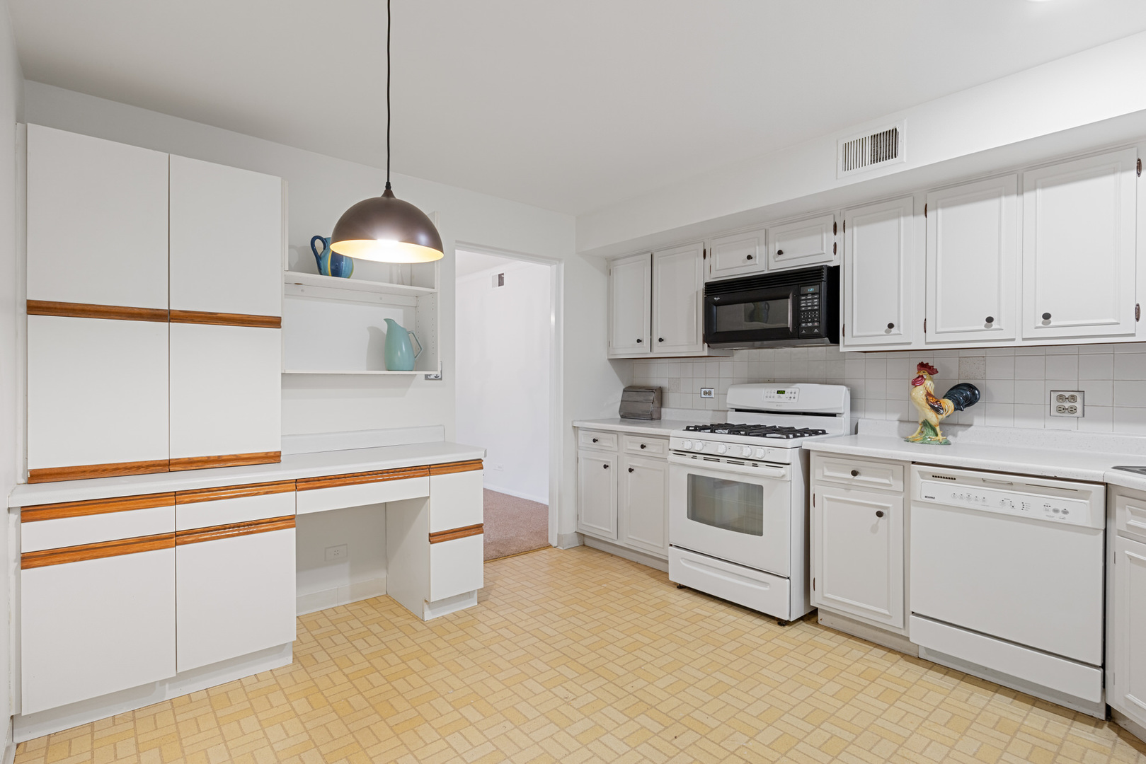 407 Ashland Avenue Unit: 5F