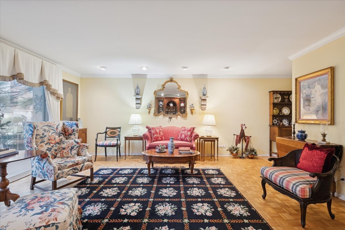 411 Ashland Avenue Unit: 1A