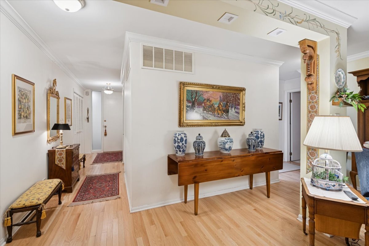 411 Ashland Avenue Unit: 1A