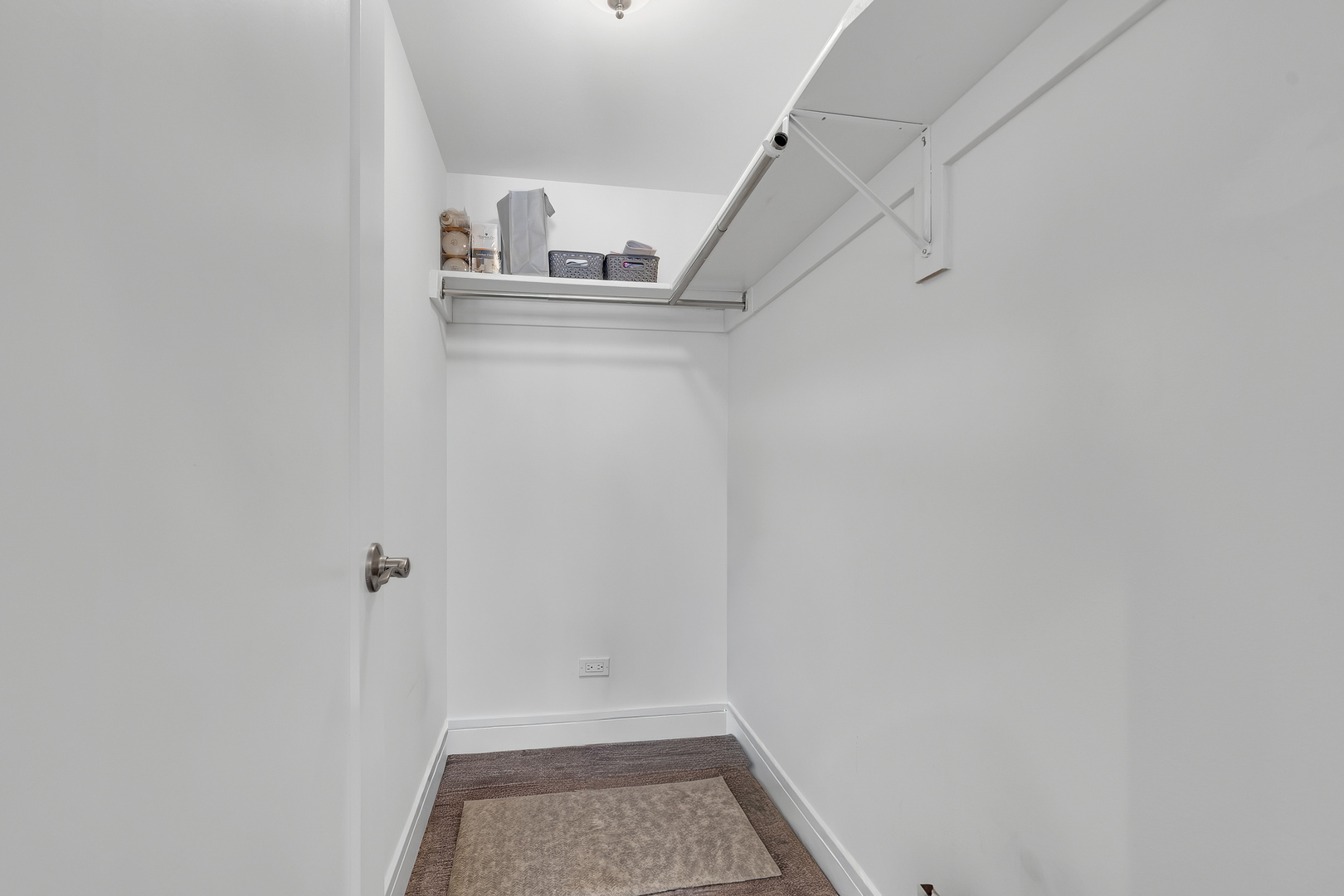 1400 N Yarmouth Place Unit: 407