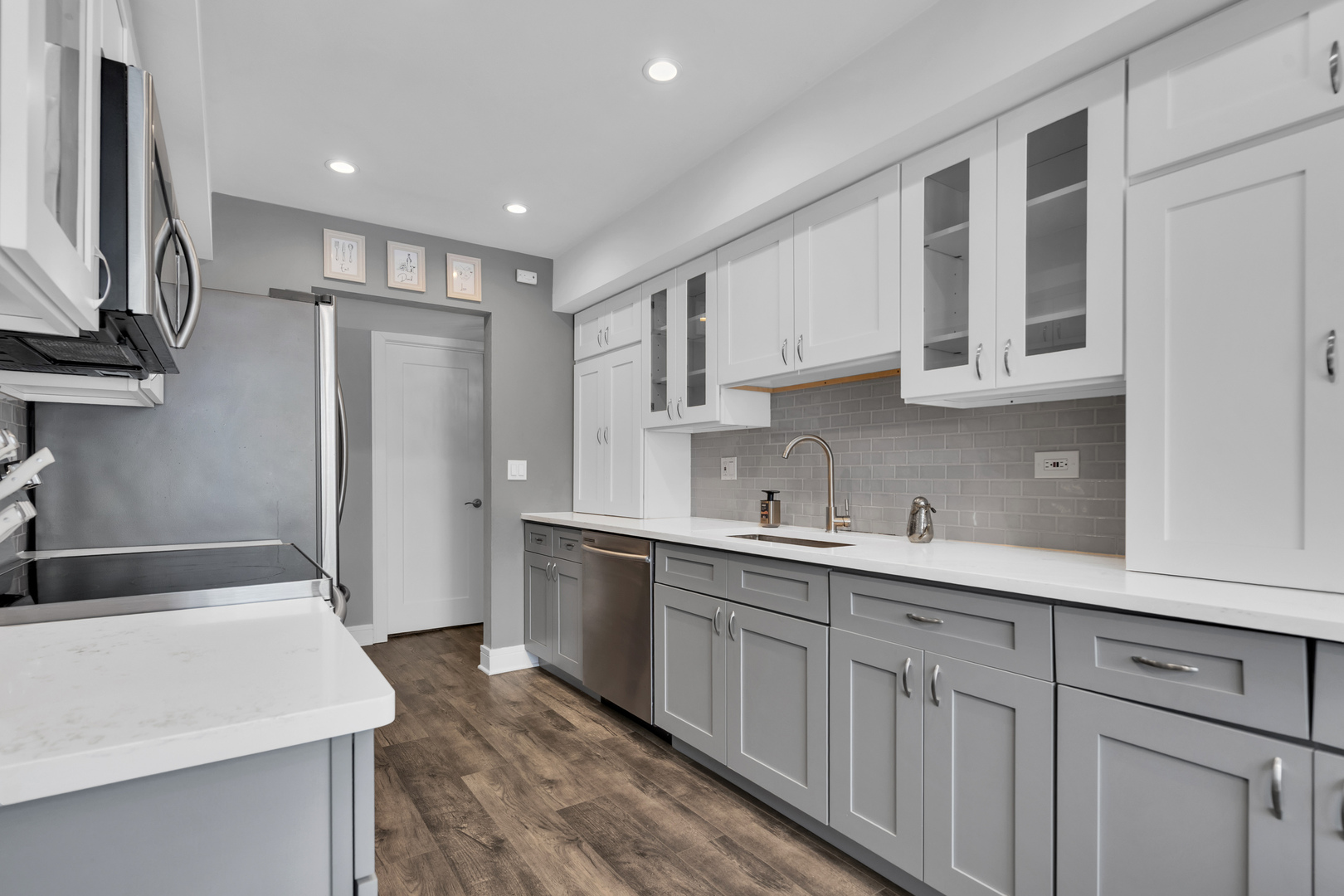 1400 N Yarmouth Place Unit: 407