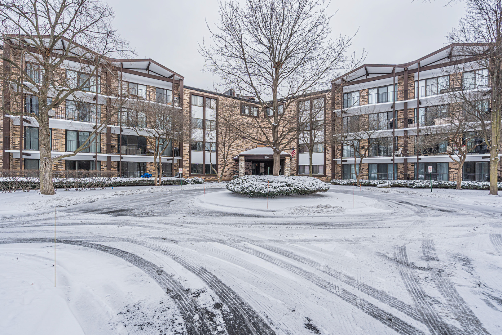 1400 N Yarmouth Place Unit: 407