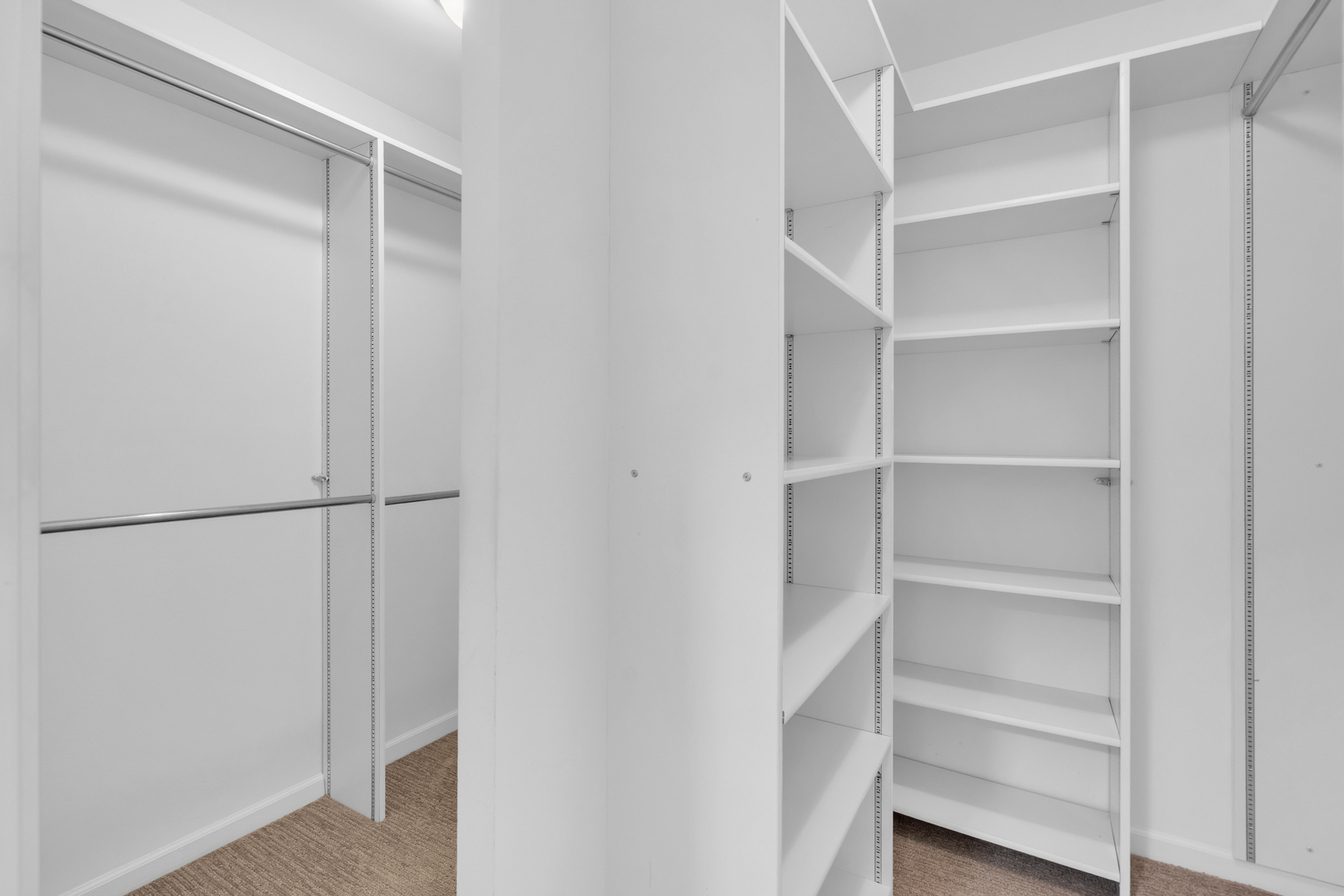 1400 N Yarmouth Place Unit: 407