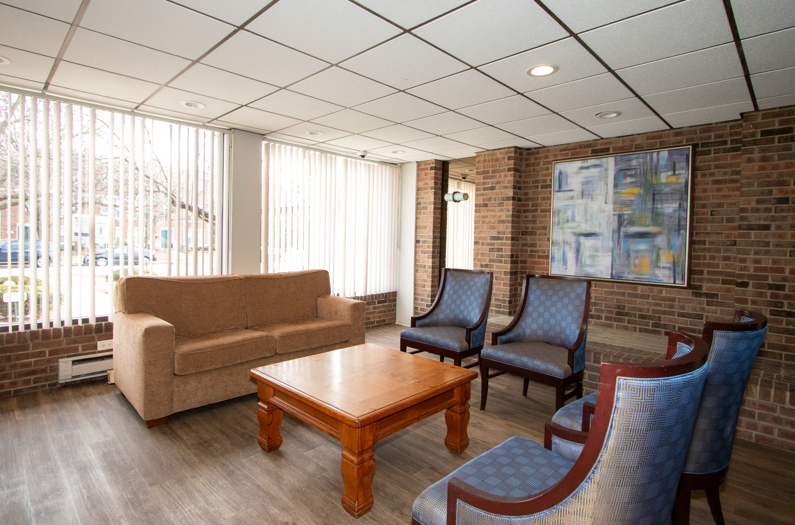 2320 N Nordica Avenue Unit: 411