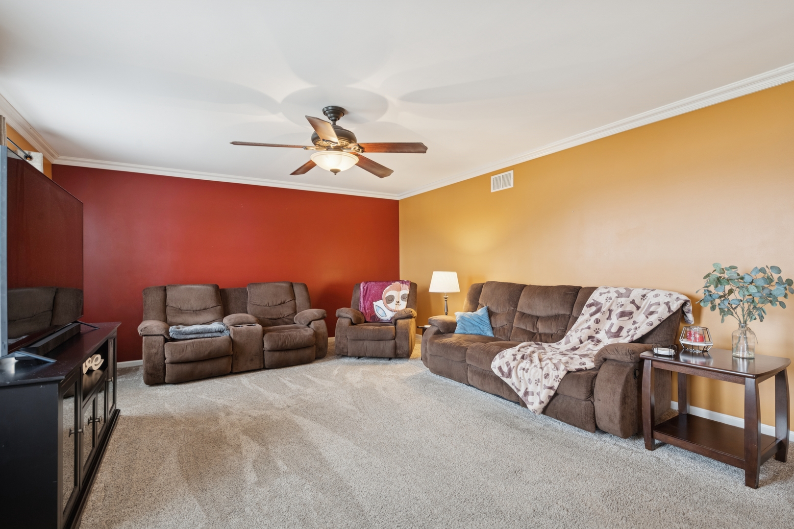 26334 W Silver Stream Drive