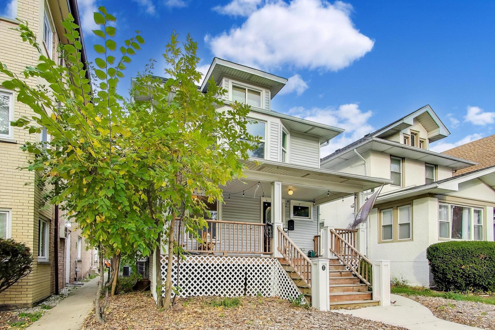 830 N Austin Boulevard