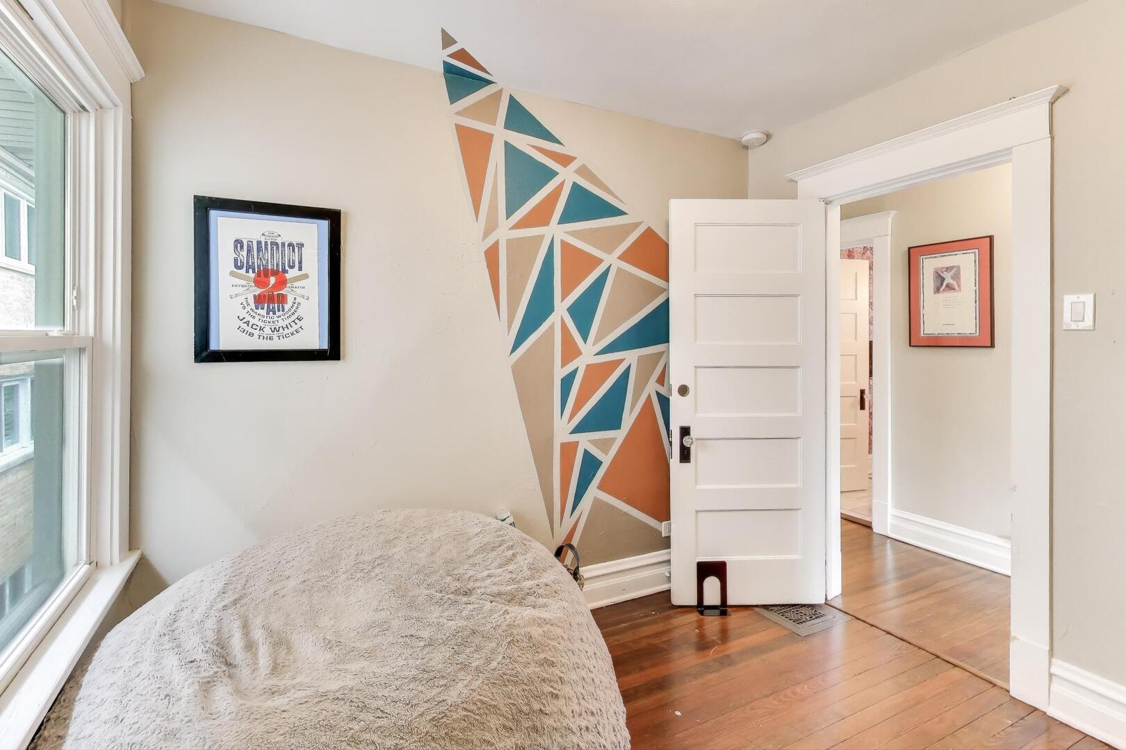 830 N Austin Boulevard