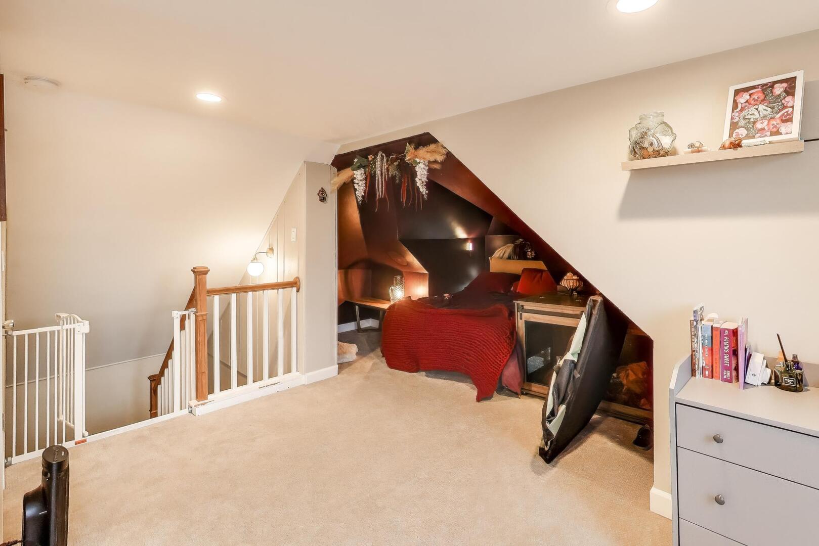 830 N Austin Boulevard