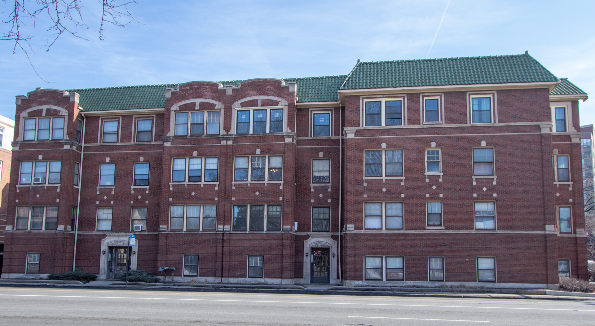 1146 Ontario Street Unit: 1E