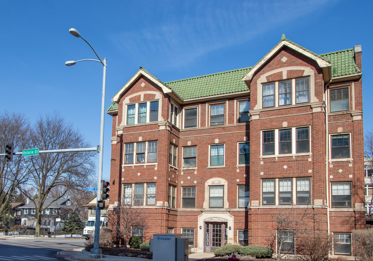 1146 Ontario Street Unit: 1E