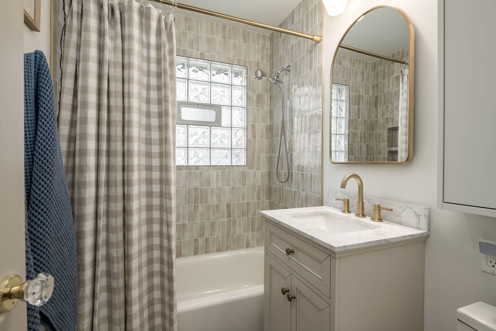 17 Ashland Avenue