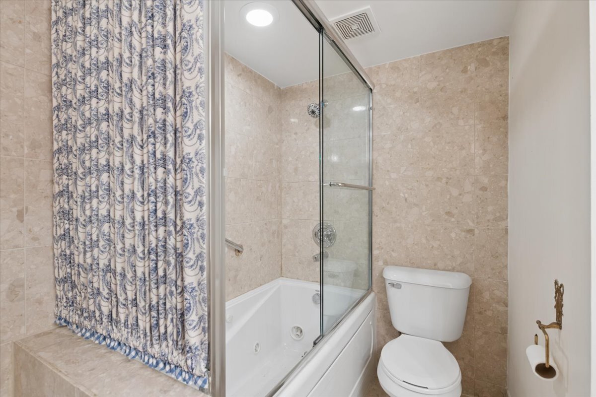 411 Ashland Avenue Unit: 1A