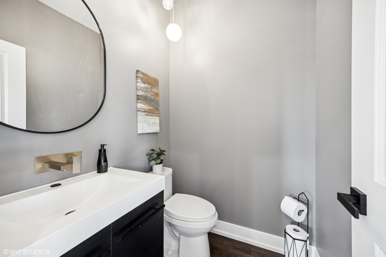 2809 Auxplaines Street