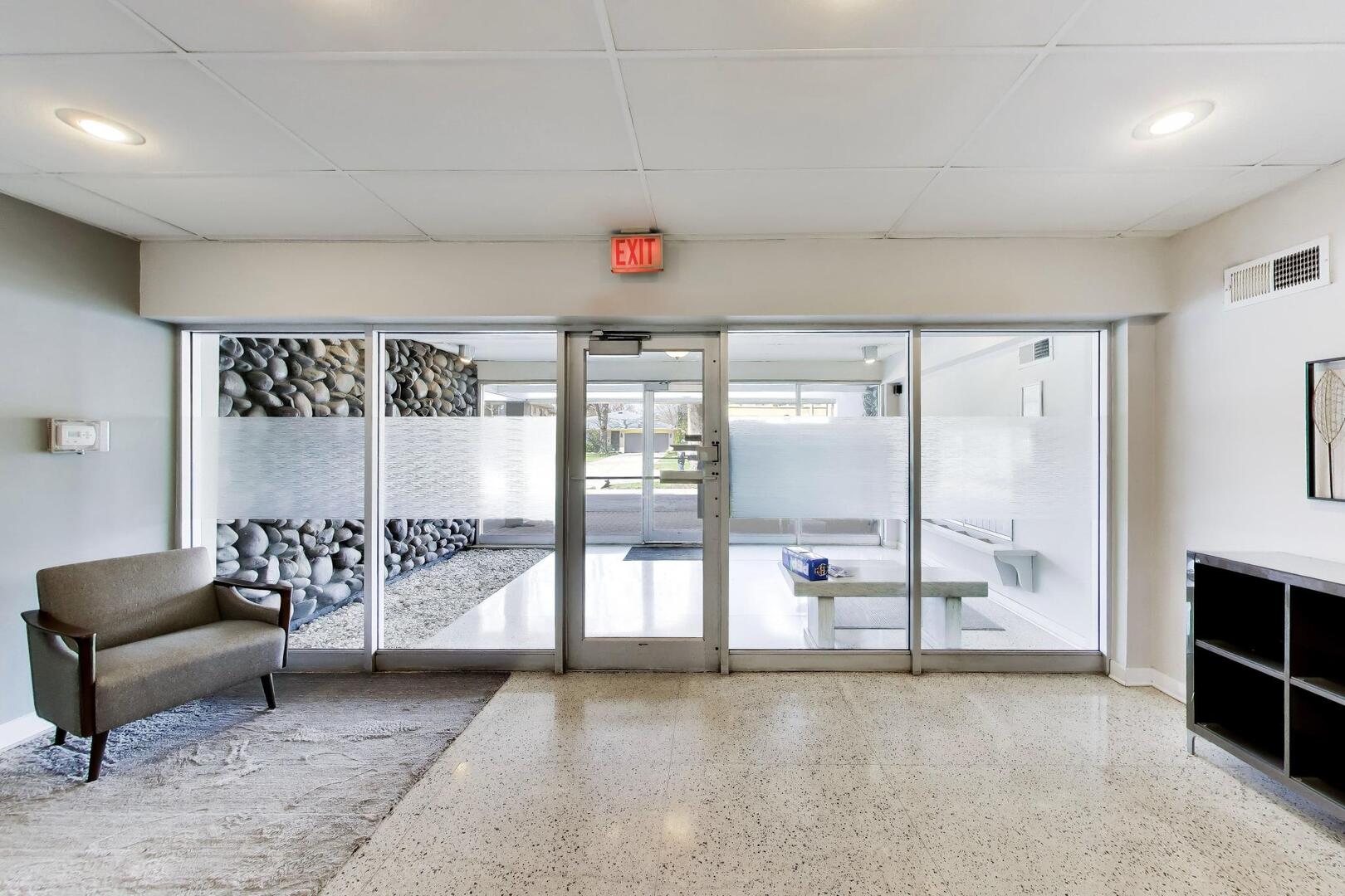 1535 Forest Avenue Unit: 402