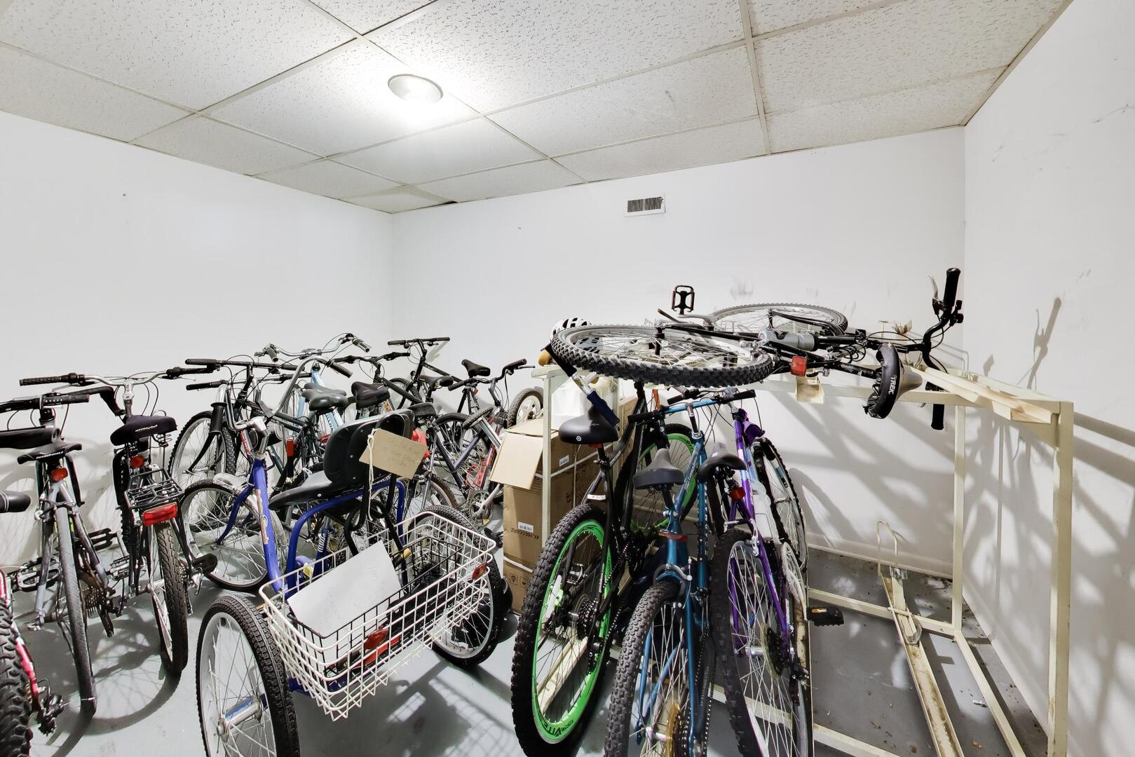 1535 Forest Avenue Unit: 402