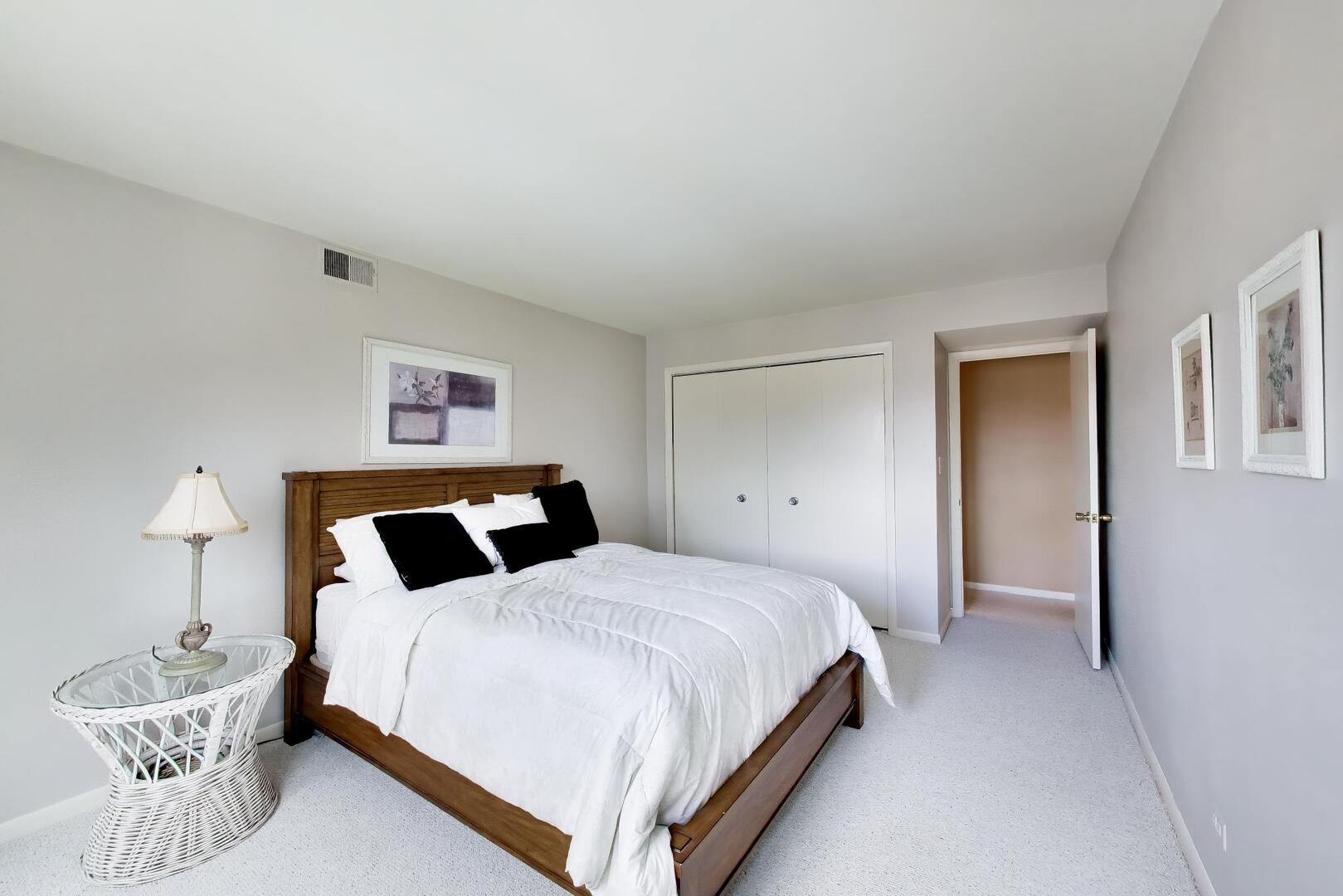 1535 Forest Avenue Unit: 402