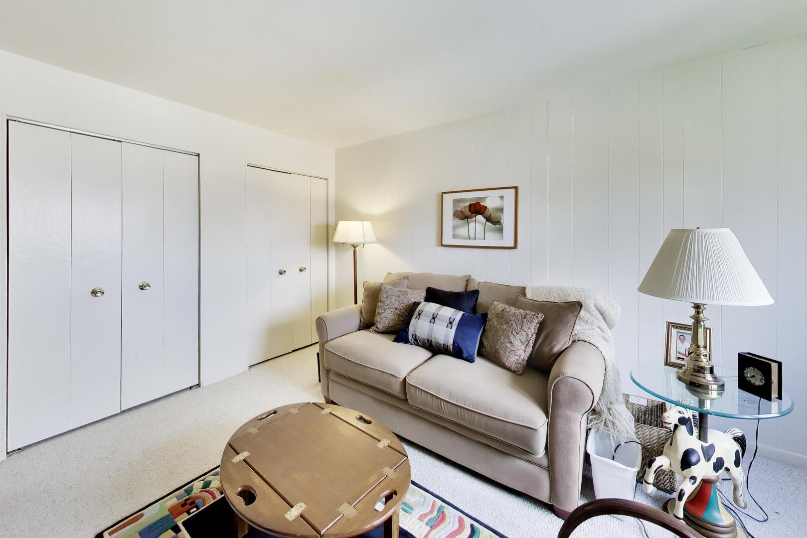 1535 Forest Avenue Unit: 402