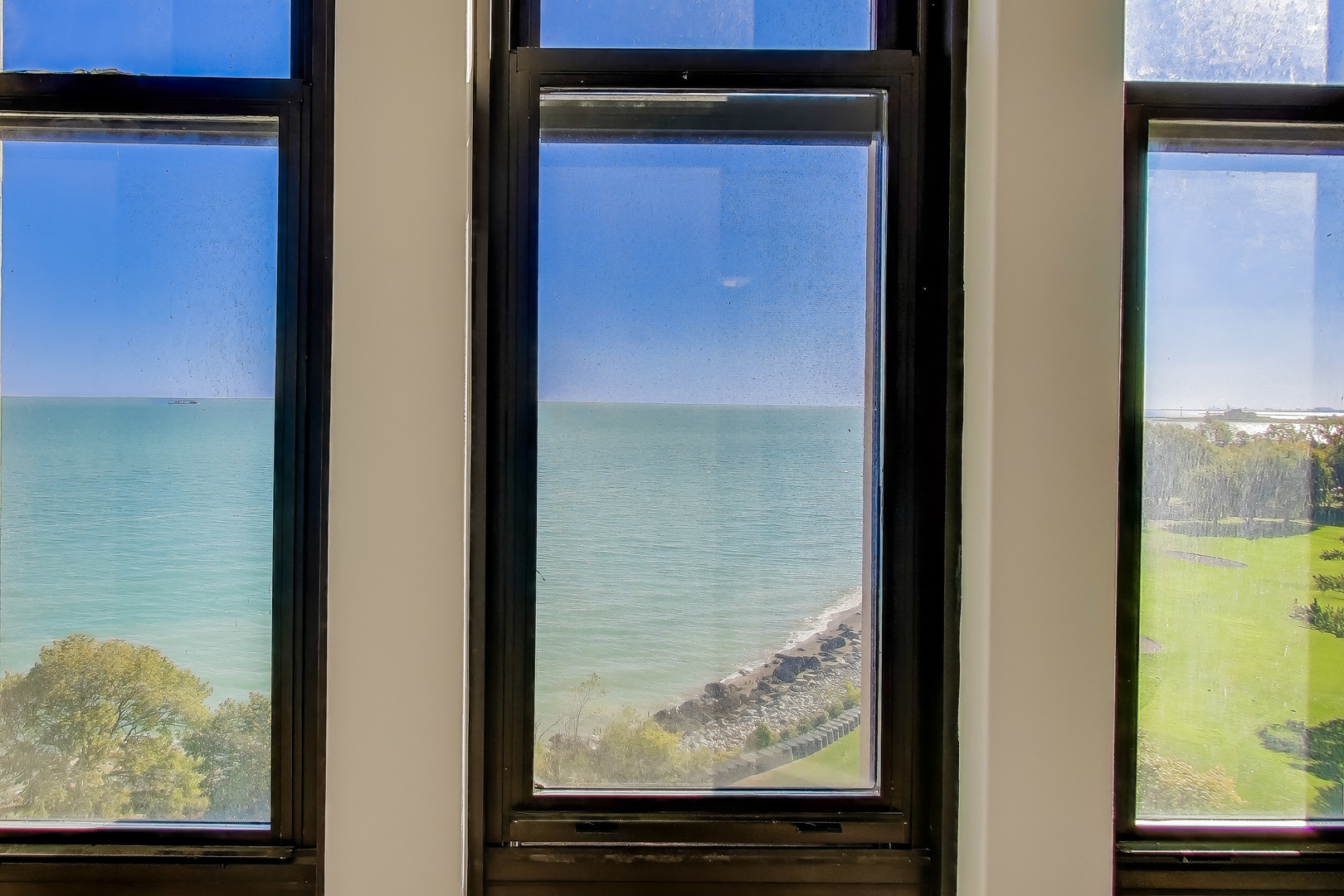 6700 S South Shore Drive Unit: 11A