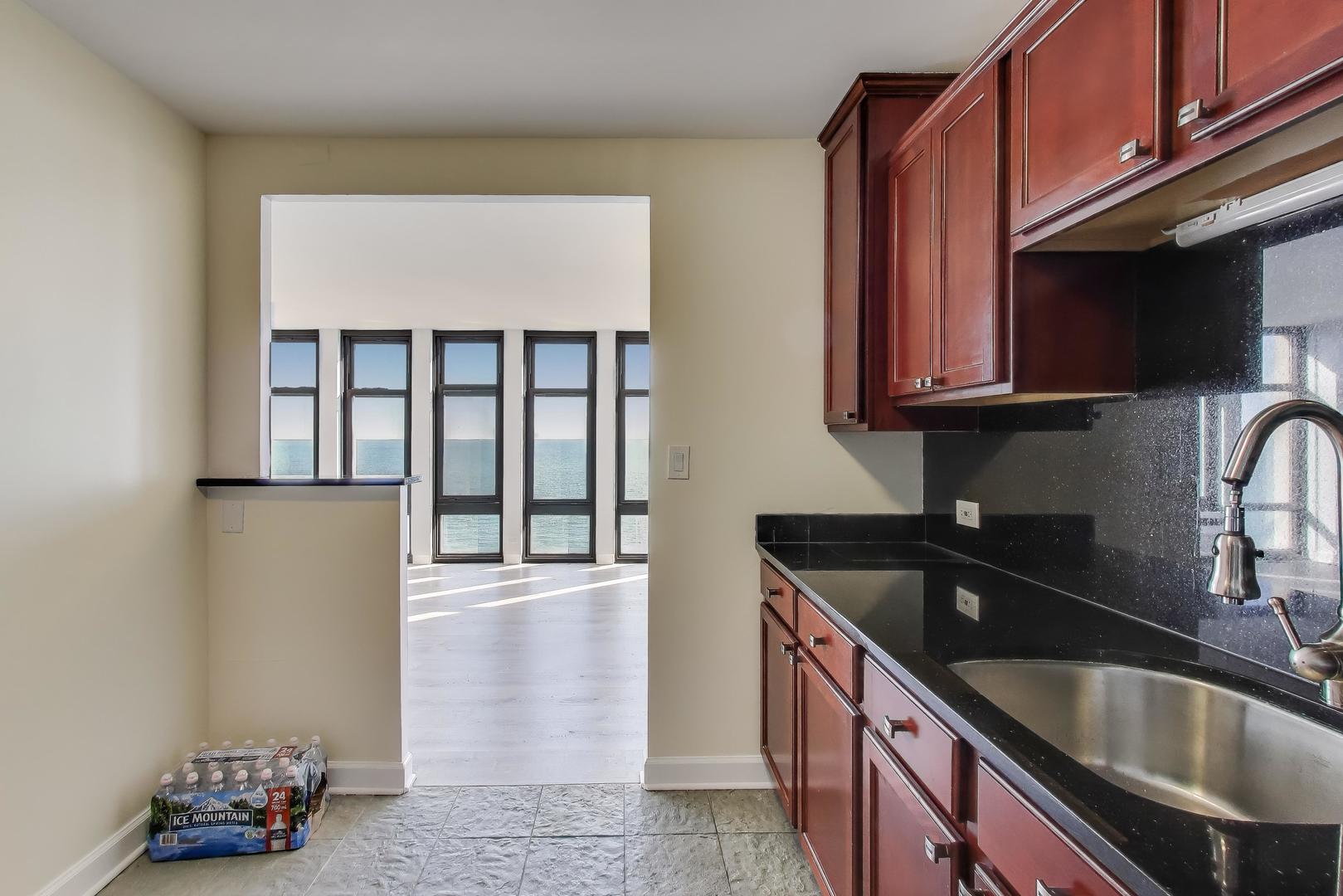 6700 S South Shore Drive Unit: 11A