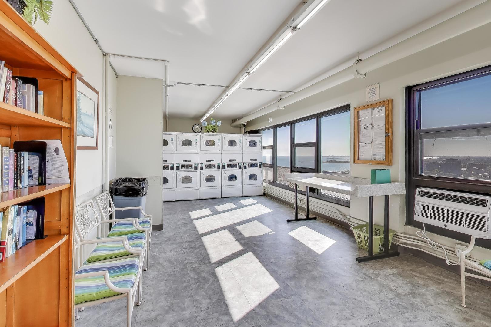 6700 S South Shore Drive Unit: 11A