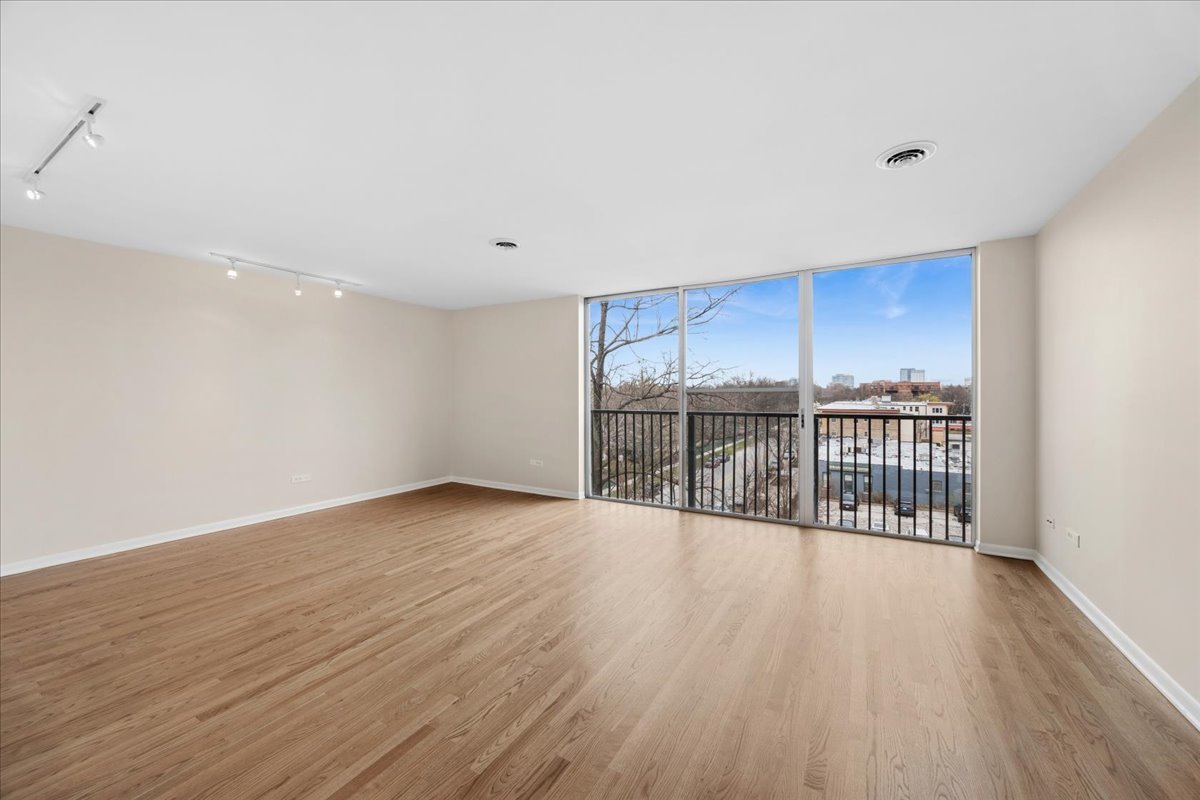 424 Park Avenue Unit: 501